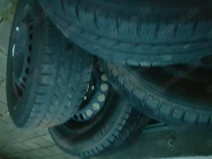 4 x Allwetterreifen  215 15 16 C auf Stahlfelgen VW T5