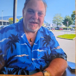 Reife Frau wo gerne NS gibt für Freundschaft gesucht