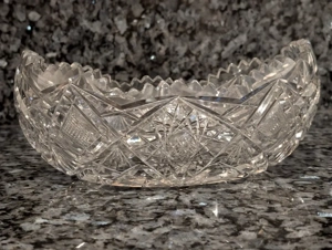 Alte schwere Kristsllschale