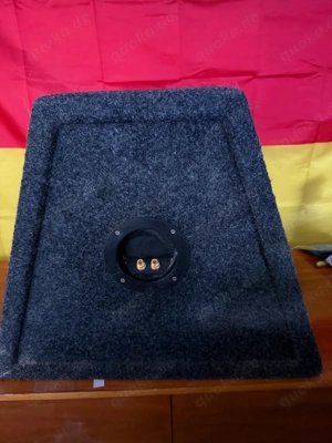 Subwoofer im stabilen Gehäuse Bild 2