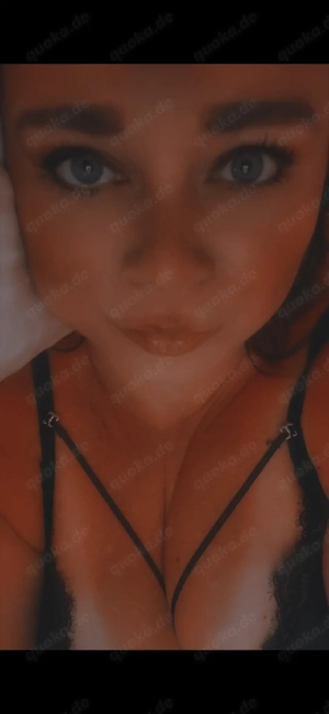 online domina.  Geldsklaven   subs