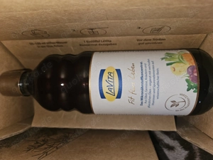 verkaufe drei Flaschen lavita