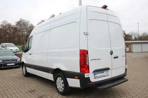 Mercedes-Benz Sprinter III Kasten L2H2 RWD 315CDI Navi/Kamera Bild 4