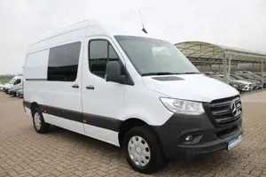 Mercedes-Benz Sprinter III Kasten L2H2 RWD 315CDI Navi/Kamera Bild 3