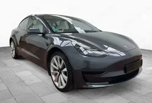 Tesla Model 3 Range Plus RWD 19*Pano*Kamera*LED*AHK*Sp