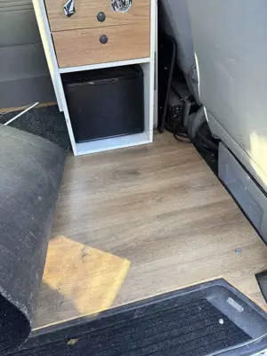 Volkswagen T5 Multivan Camperausbau Bild 4