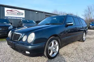 Mercedes-Benz E 200 KOMPRESSOR T CLASSIC Automatik Leder Top