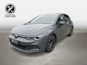 Volkswagen Golf VIII Active 1.5 TSI 6-Gang AHK NAVI PDC Klima