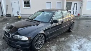 BMW 328 328i Sport Edition