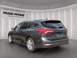 Ford Focus Cool  Connect 1.0 Turnier Bild 3