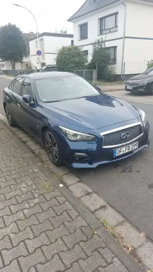 Infiniti Q50 Q50S 3.0t Sport Bild 2