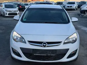Opel Astra J Lim. 5-trg. Energy/SHZ/EURO 5 Bild 2