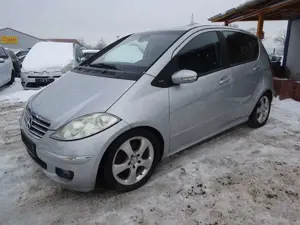 Mercedes-Benz A 200 AVANTGARDE