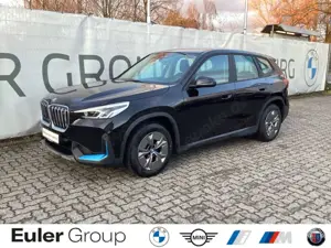 BMW iX1 xDrive 30 Navi Sitzheizung Park Assist Adaptives M