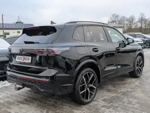 Volkswagen Tiguan 2.0 TDI 4M R-Line PANO*HK*AHK*MATRIX*20" Bild 4