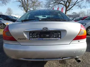 Ford Mondeo Bild 5
