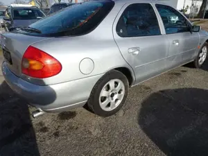 Ford Mondeo Bild 4