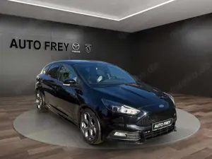 Ford Focus 2.0 ST EcoBoost LEDER KAMERA SONY