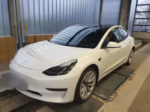 Tesla Model 3 Pano. Wärmepumpe R.Cam Premium-Sound PDC Bild 1