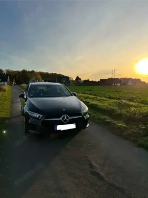 Mercedes-Benz A 180 d 7G-DCT Progressive
