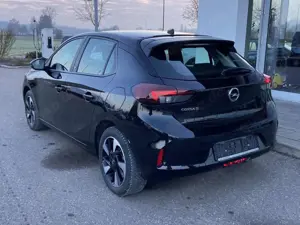 Opel Corsa -e EDITION MY22 3-PHASIG+CCS+16"-ALU+LED+G Bild 3