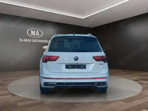 Volkswagen Tiguan R-Line 4Motion Bild 5