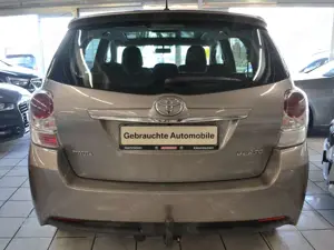 Toyota Verso Bild 4