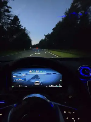 Mercedes-Benz C 300 e T 9G-TRONIC Avantgarde