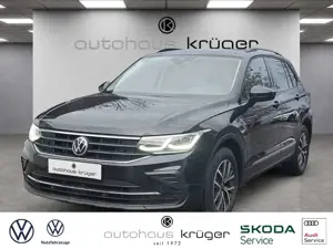 Volkswagen Tiguan 2.0 TDI DSG Life AHK Navi El. Heckklappe