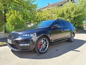 Skoda Octavia Combi 2.0 TDI (Green tec) DSG RS
