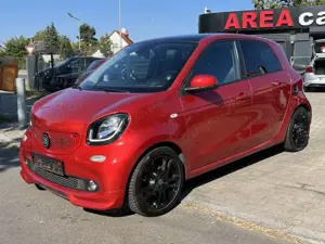 smart forFour BRABUS*EXCLUSIVE*PANO*JLB*KAM*LED*SITZ*