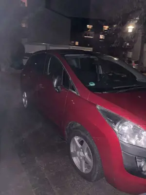 Peugeot 3008 HDi FAP 150 Business-Line