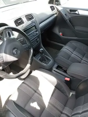 Volkswagen Golf 1.6 TDI BlueMotion