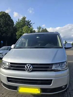 Volkswagen T5 California Beach
