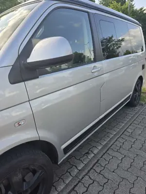 Volkswagen T5 California Beach Bild 2