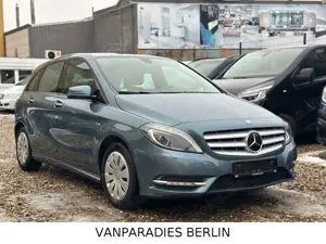 Mercedes-Benz B 200 /Automatik/LED/Kamera/PDC/SHZ/MFL/Bi-Xenon