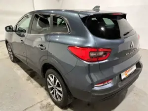 Renault Kadjar TCe Zen Automatik EU6d Navi Klima PDC Bild 2