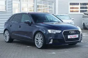 Audi A3 Sportback 35 TFSI Bi-Xenon Tempomat DAB PDC Bild 4