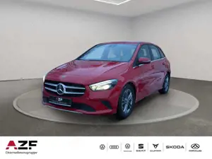 Mercedes-Benz B 220 d Aut. Style AHK+NAVI+SITZHZG+KAMERA