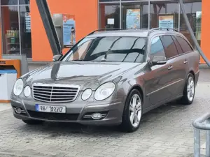Mercedes-Benz E 280 E 280 T CDI Avantgarde