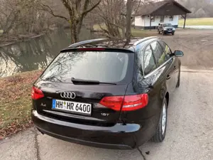 Audi A4 Avant Org 149Tkm TÜV Neu Motor Neu Gewähr Bild 5