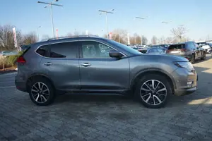 Nissan X-Trail 1.6 DIG-T Tekna 4x2 Navi Leder 7-Sitzer Bild 3