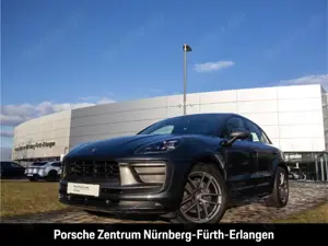 Porsche Macan T LED PDLS+ HomeLink Entry  Drive SportChrono