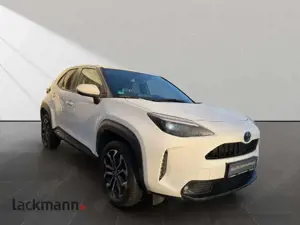 Toyota Yaris Cross 1.5 Hybrid Teamplayer *Safety+Winter* Bild 3