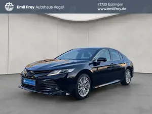 Toyota Camry 2.5 Hybrid Luxury