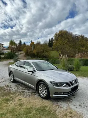 Volkswagen Passat 2.0 TDI (BlueMotion Technology) Comfortline