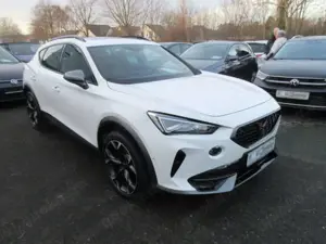 CUPRA Formentor VZ 1.4 eHybrid DSG NAVI PANORAMA KAMERA ACC ALU APS CLIMATRONIC