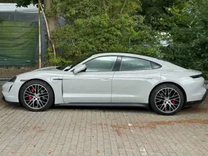 Porsche Taycan Taycan 4S Performancebatterie Plus Bild 5