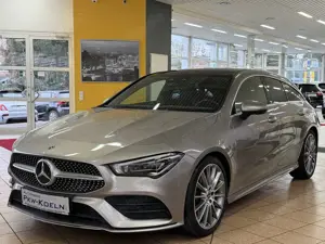 Mercedes-Benz CLA 200 d AMG-LiNE*PANO*360°*LED*