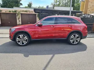 Mercedes-Benz GLC 300 GLC 4Matic 9G-TRONIC AMG Line